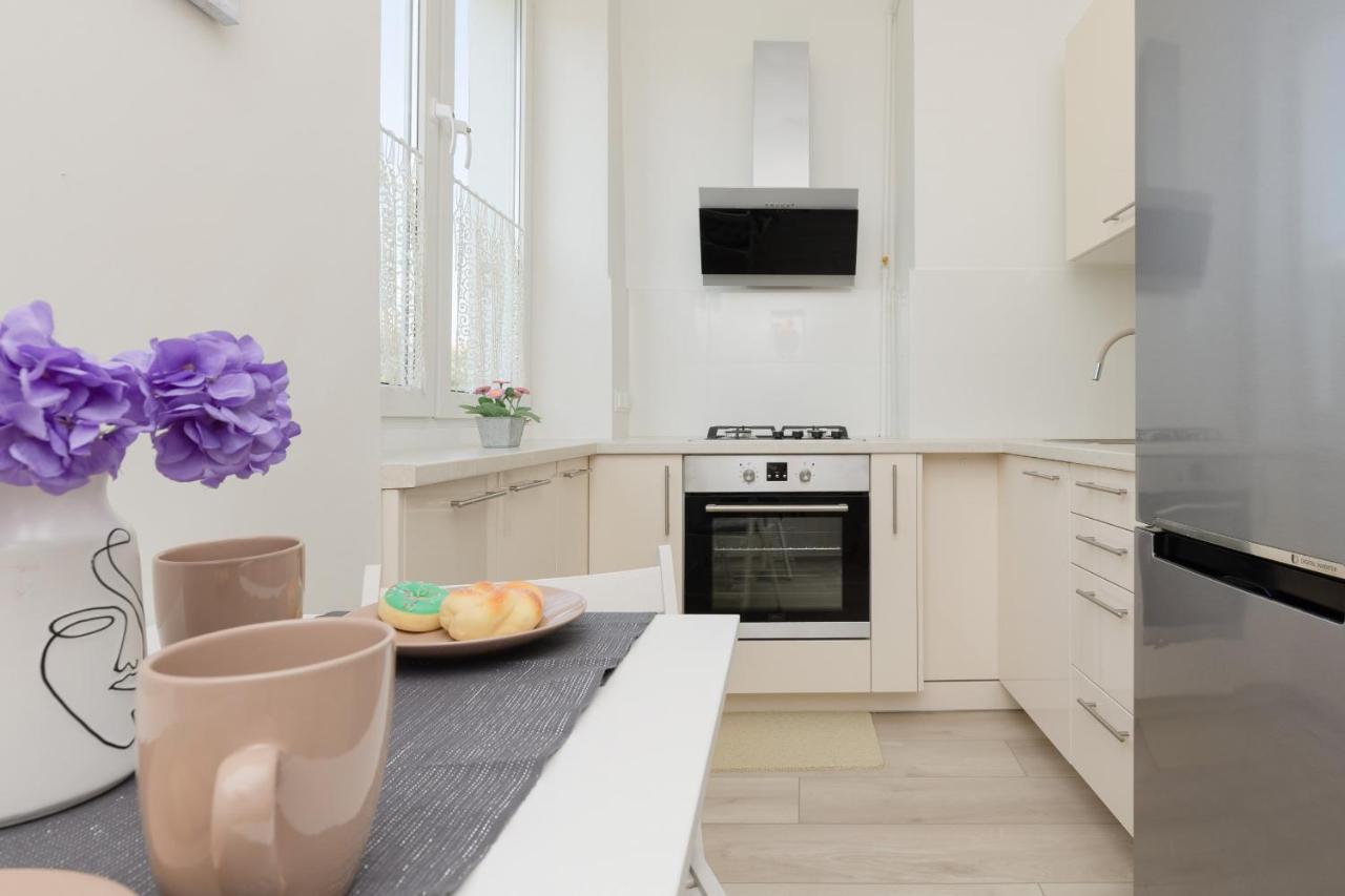 Raclawicka Cozy Studio Apartment By Noclegi Renters Warsaw Exterior photo